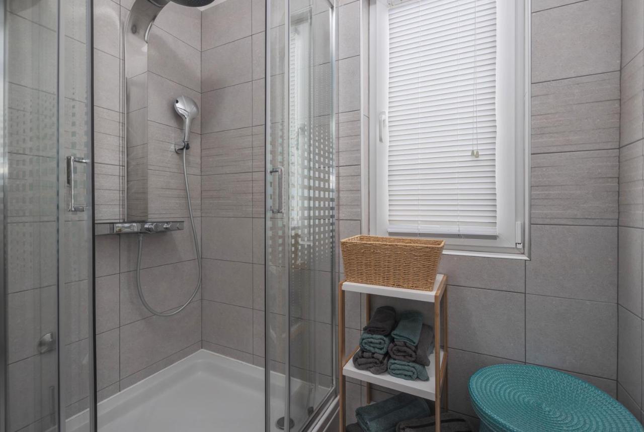 Villa Oasis With Private Pool ميلنا المظهر الخارجي الصورة